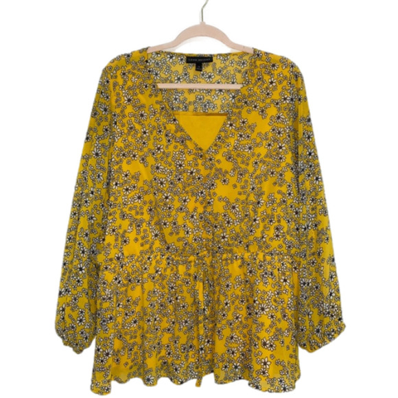 LANE BRYANT *NWOT* Flower Flowy Blouse Women’s Plus size 18 - Picture 1 of 7